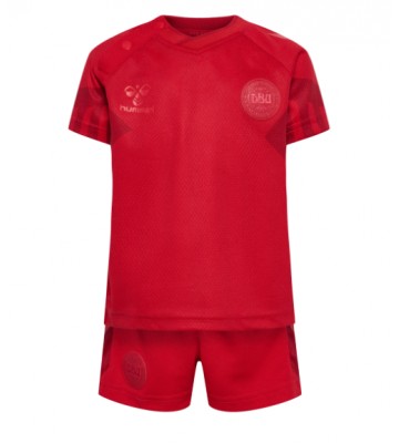 Denmark Replica Home Stadium Kit for Kids World Cup 2022 Short Sleeve (+ pants)